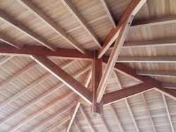 estrutura de madeira para telhado